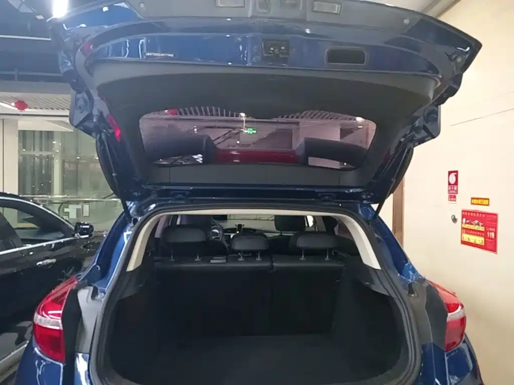 Geely Emgrand GS 2019 2018 Trend Edition 1.4T Automatic Leading Smart Connect