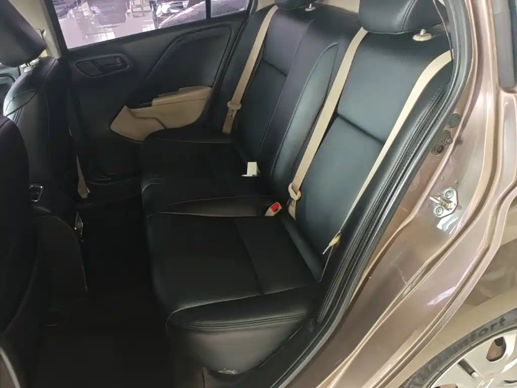 Honda Greiz 2017 2016 1.5L CVT Classic Edition