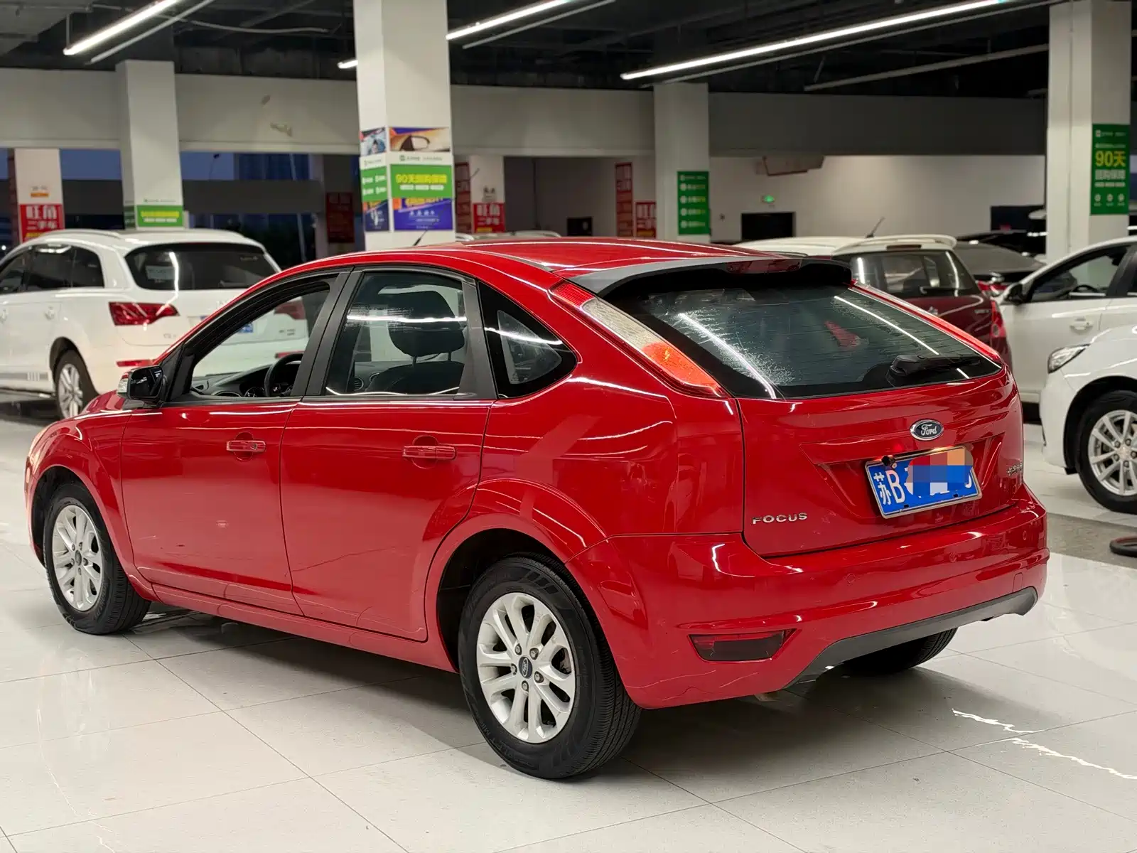 Фото 13 - Ford Focus