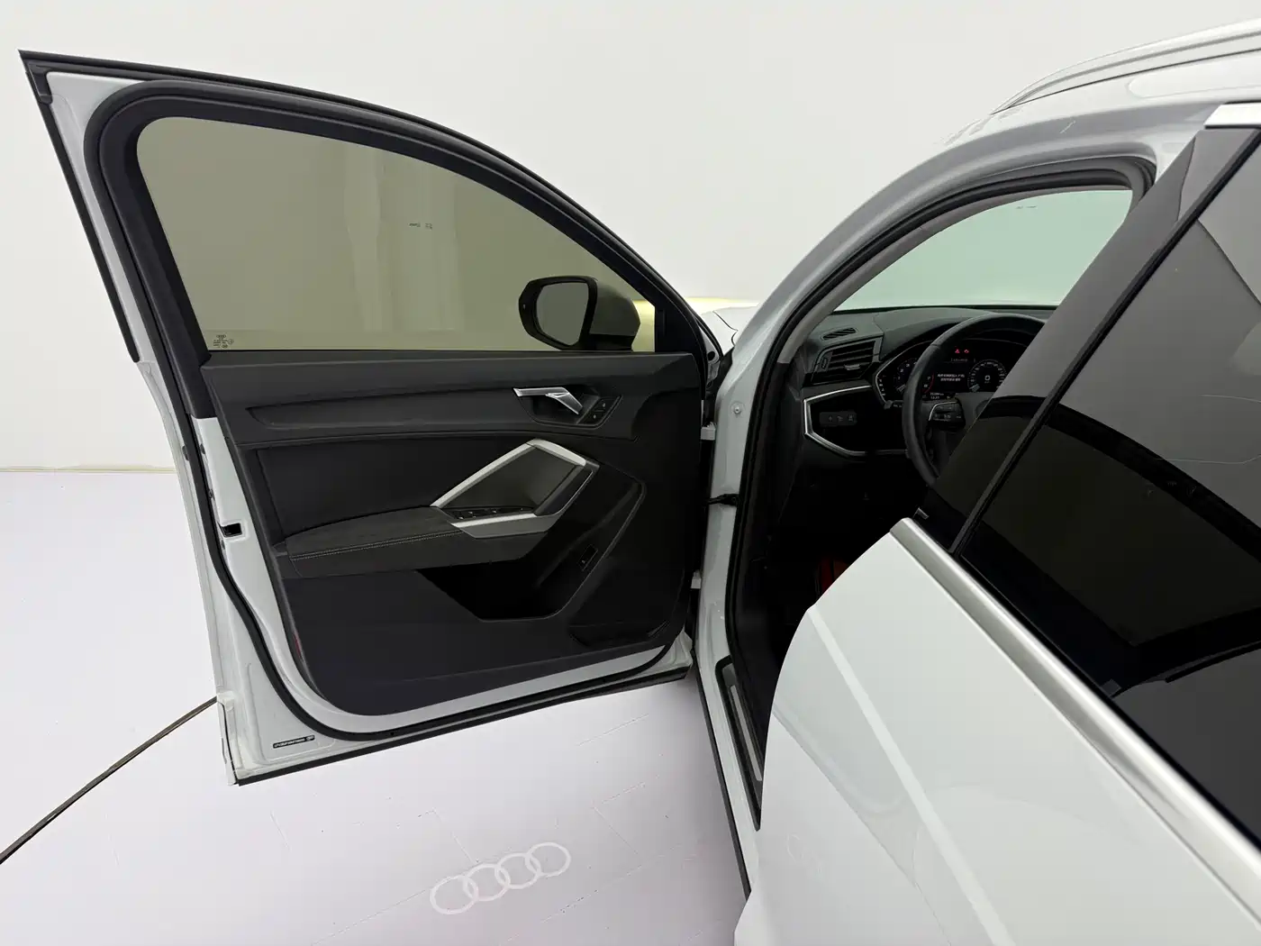 Фото 19 - Audi Q3