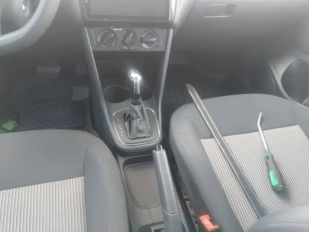 Volkswagen Polo 2016 2016 1.4L Automatic Trend