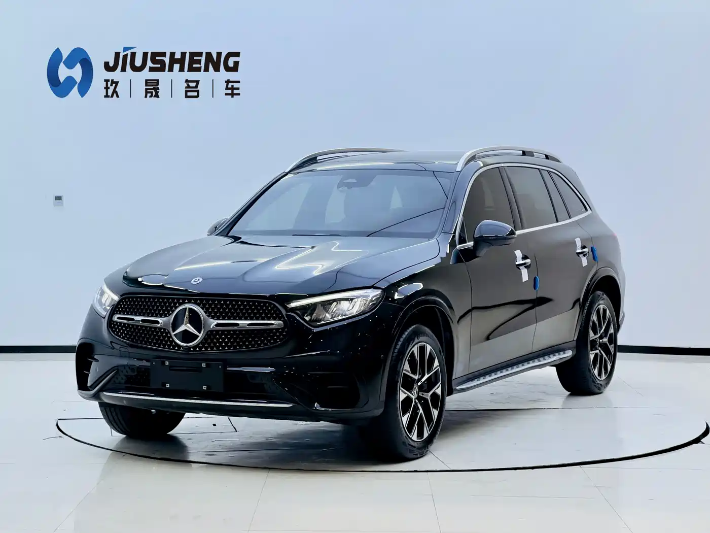Mercedes-Benz GLC 2024 GLC 260 L 4MATIC Luxury 5-seater