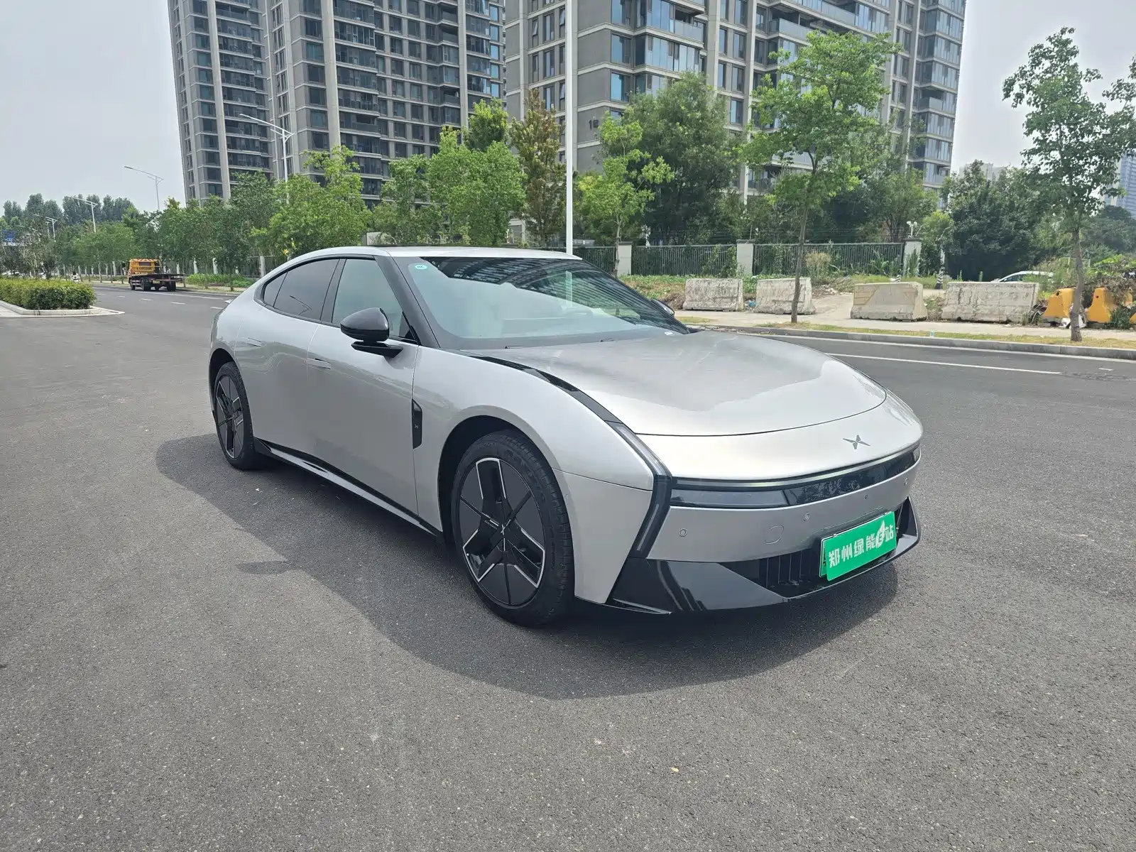 Фото 3 - XPeng P7