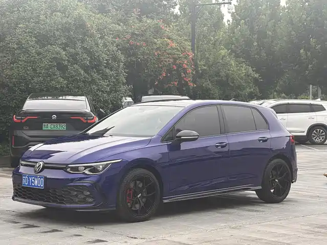 Volkswagen Golf 2023