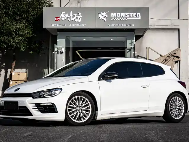 VOLKSWAGEN SCIROCCO