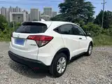 Photo 7 - Honda Vezel