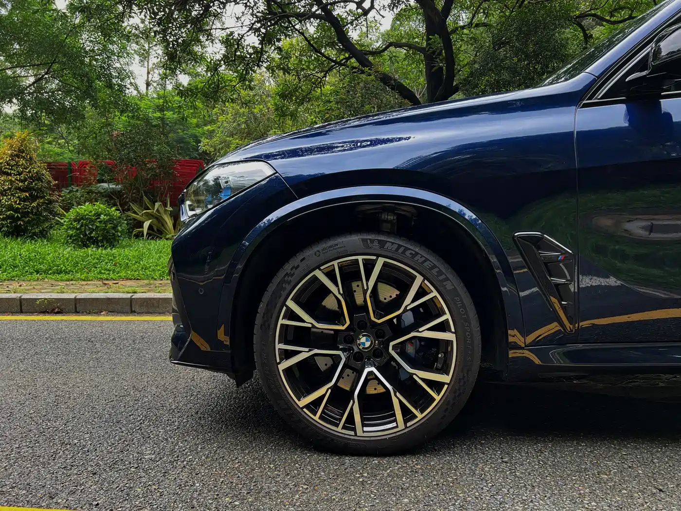 BMW X5 M 2022 2022 X5 M