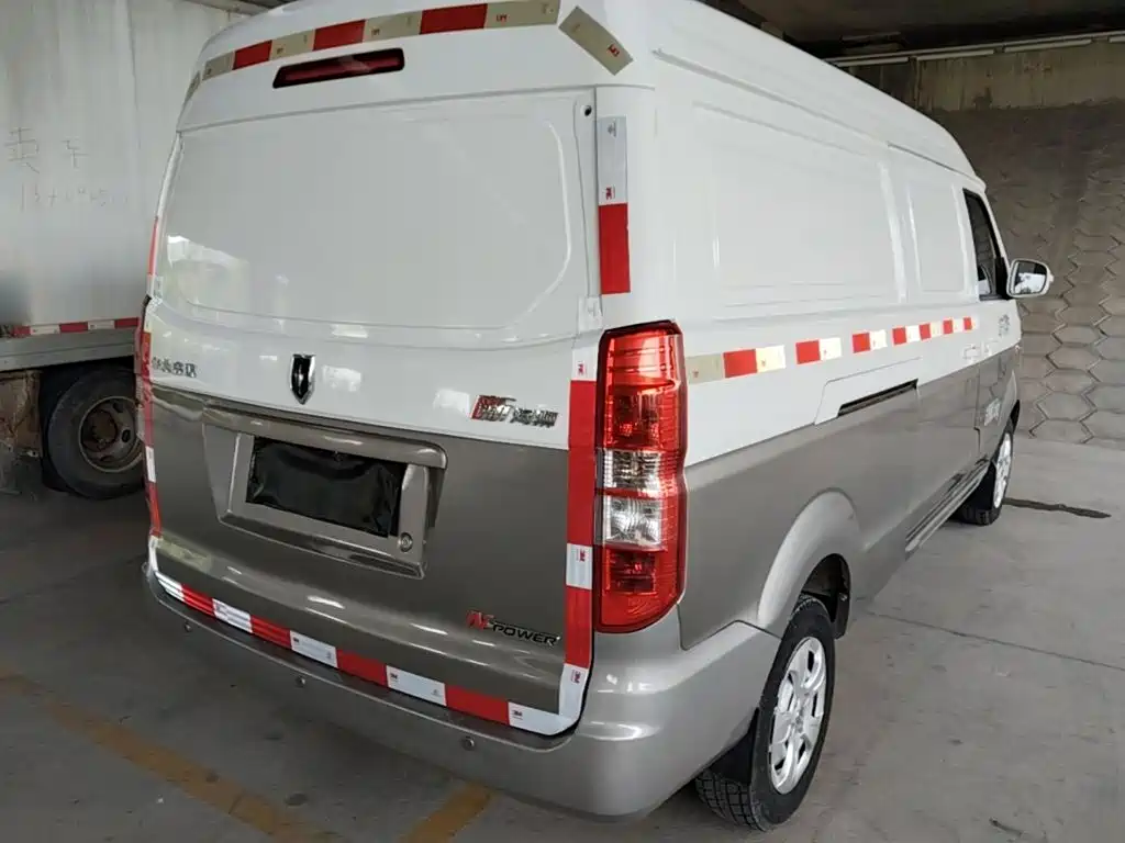 Jinbei New Hiace X30L 2022 2021 1.5L Fortune Non-AC Version Van China VI SWC15M