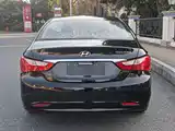 Photo 5 - Hyundai Sonata