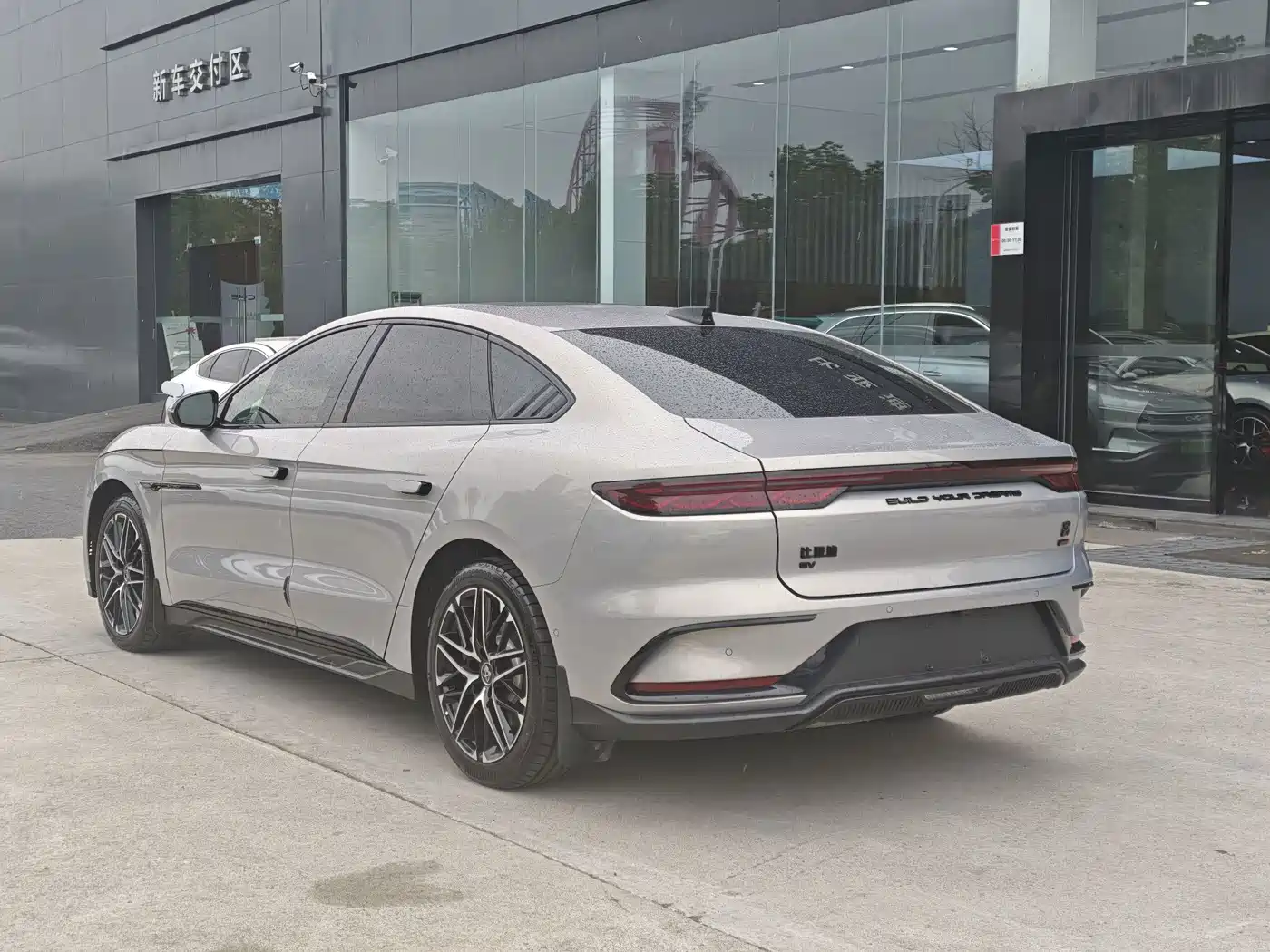 BYD Han 2025 2026 EV Intelligent Driving Edition 635KM LiDAR Flagship
