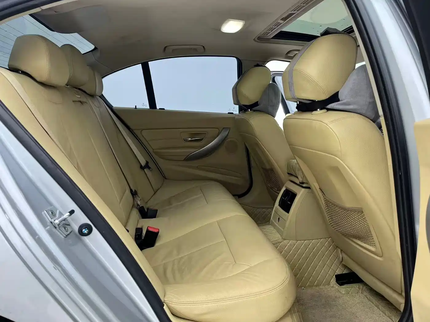 BMW 3 Series (Import) 2012 2013 320i Fashion Model