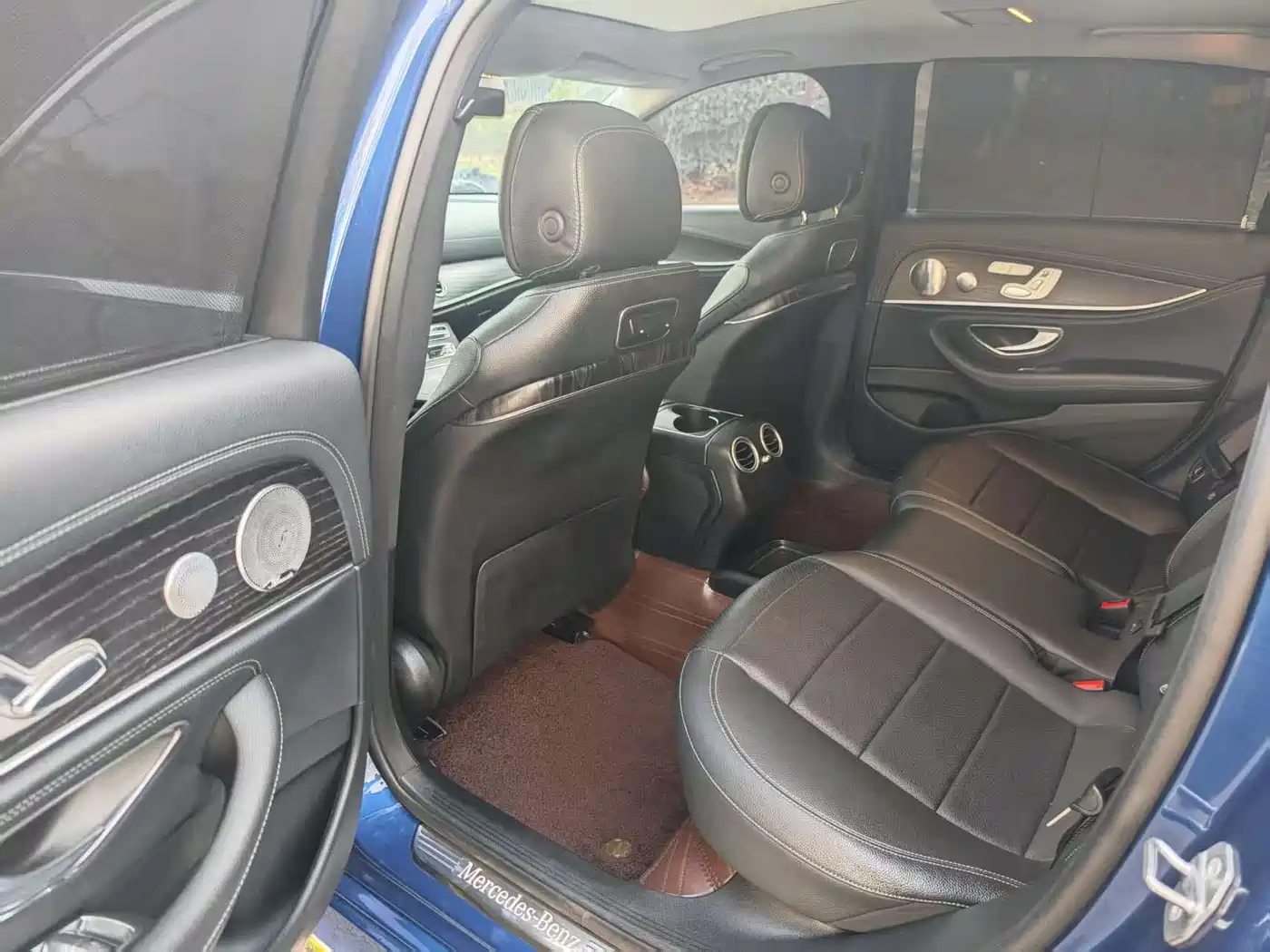 Mercedes-Benz E-Class 2020 E 300 L Sport Luxury Model фото 7