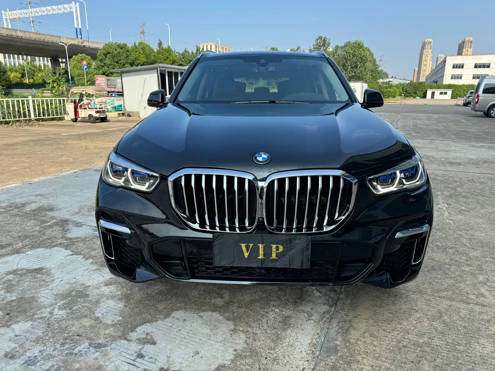 Photo 8 - BMW X5