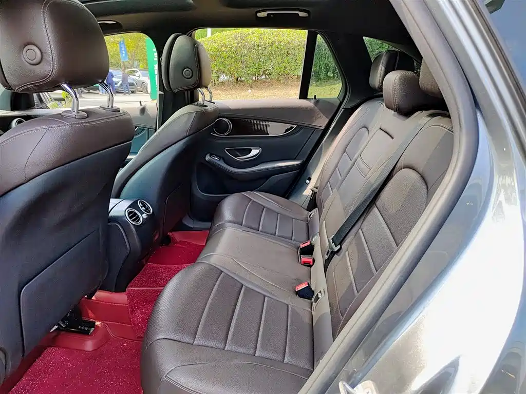 Mercedes-Benz GLC 2017 GLC 260 4MATIC Luxury фото 8