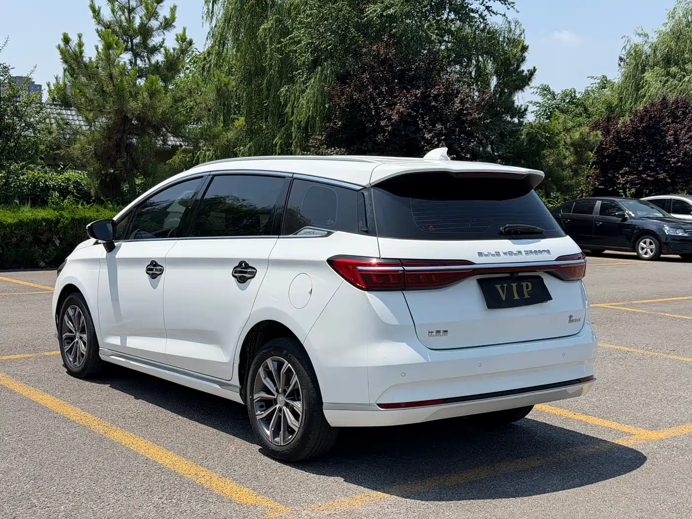 BYD Song MAX 2022 2021 Upgrade 1.5T Automatic Luxury Edition 6-Seater
