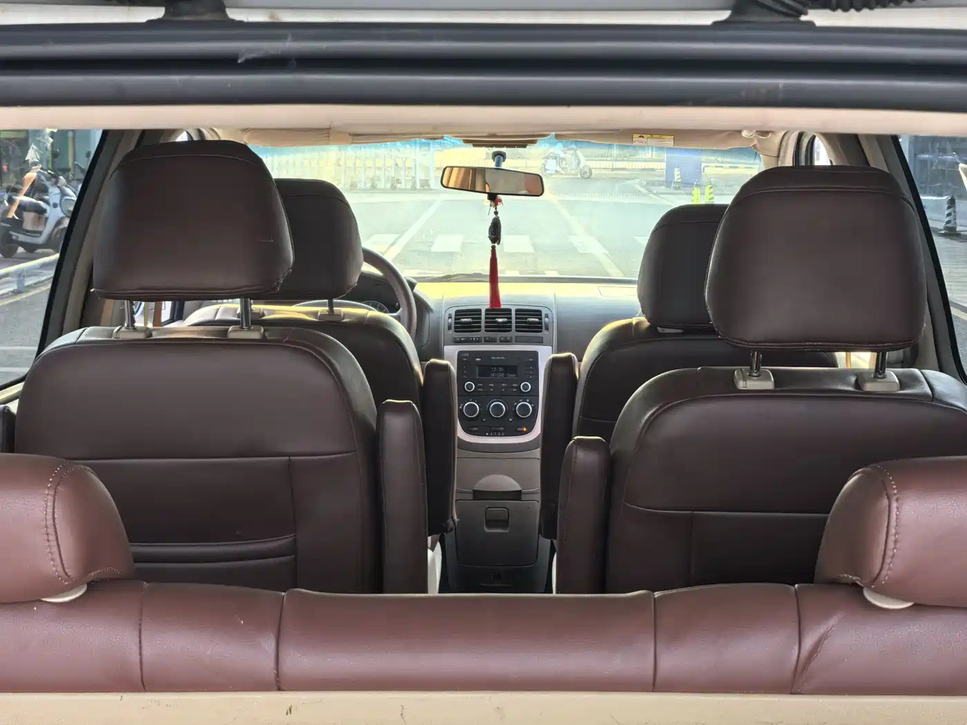 Buick GL8 2014 2.4L Classic Edition фото 9