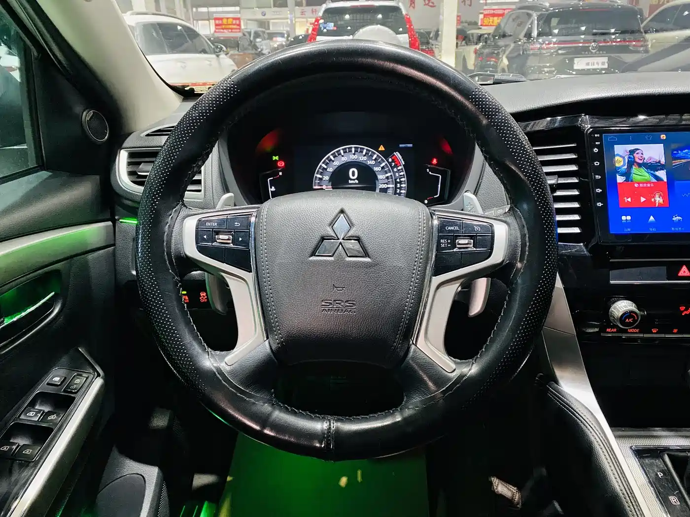 Mitsubishi Pajero Sport (Import) 2020 3.0L Luxury Edition фото 4