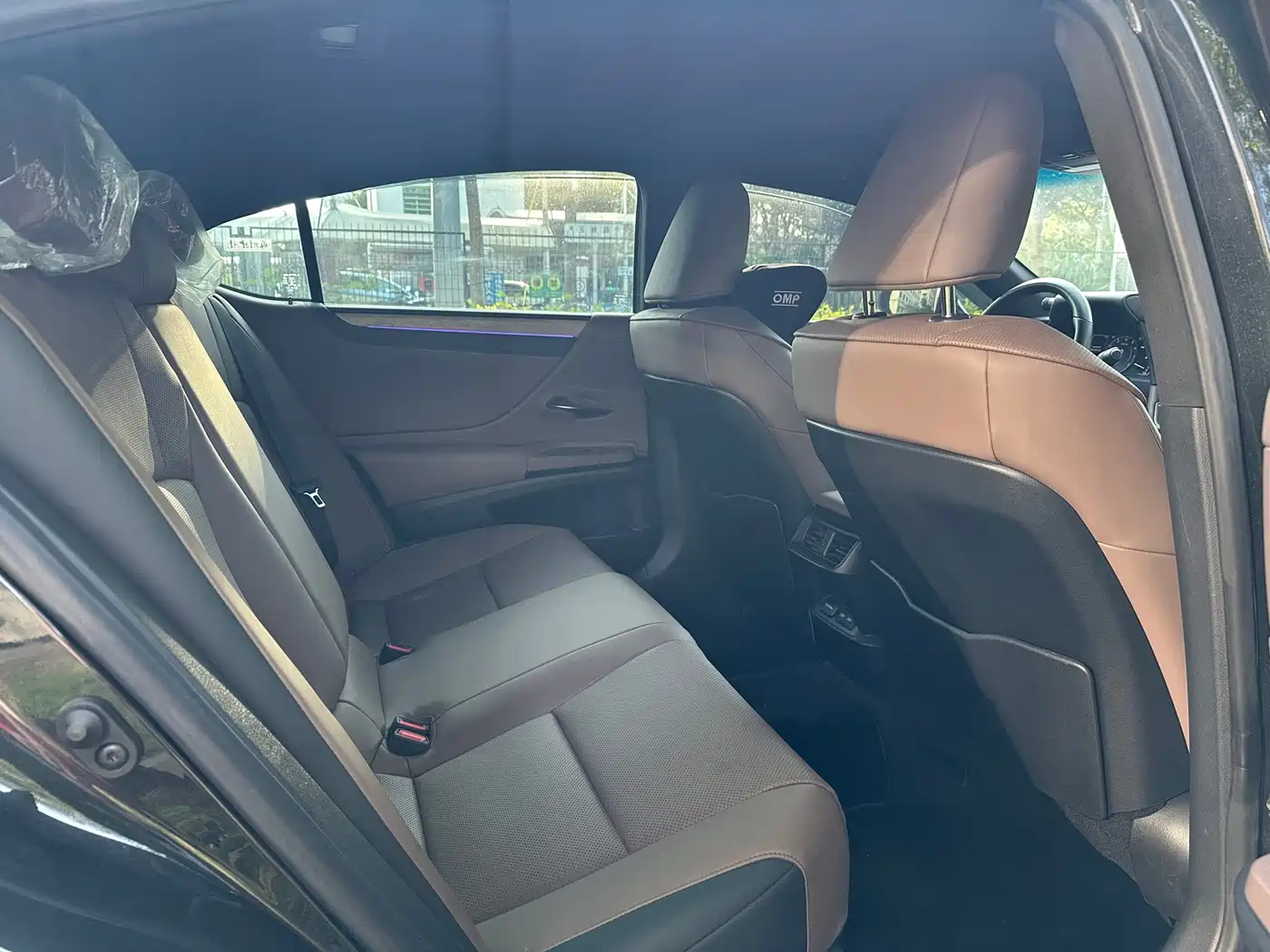 Фото 5 - Lexus ES