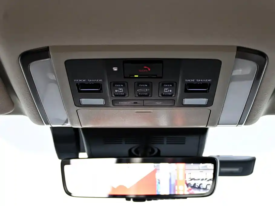 Toyota Vellfire 2023 2024 Crown Hybrid 2.5L Executive Premium Edition