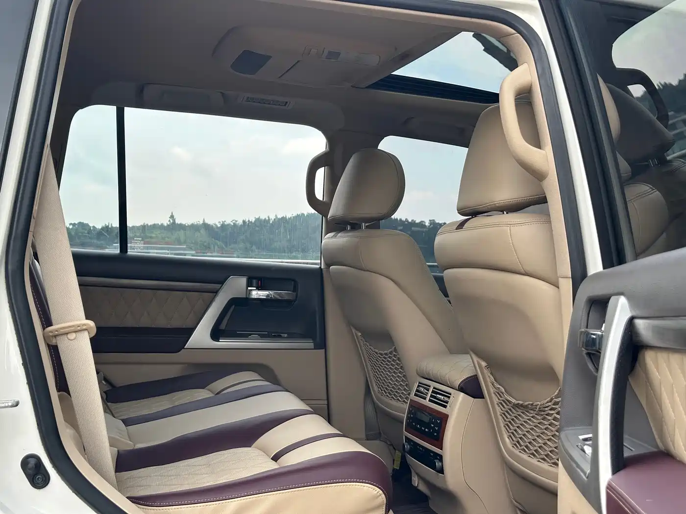 Toyota Land Cruiser 2012 4.6L Automatic VX-R фото 13