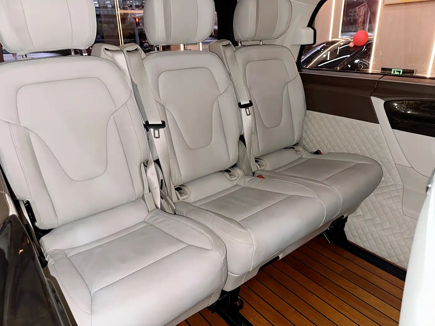 Mercedes-Benz Vito 2018 2.0T Business Edition China VI фото 13
