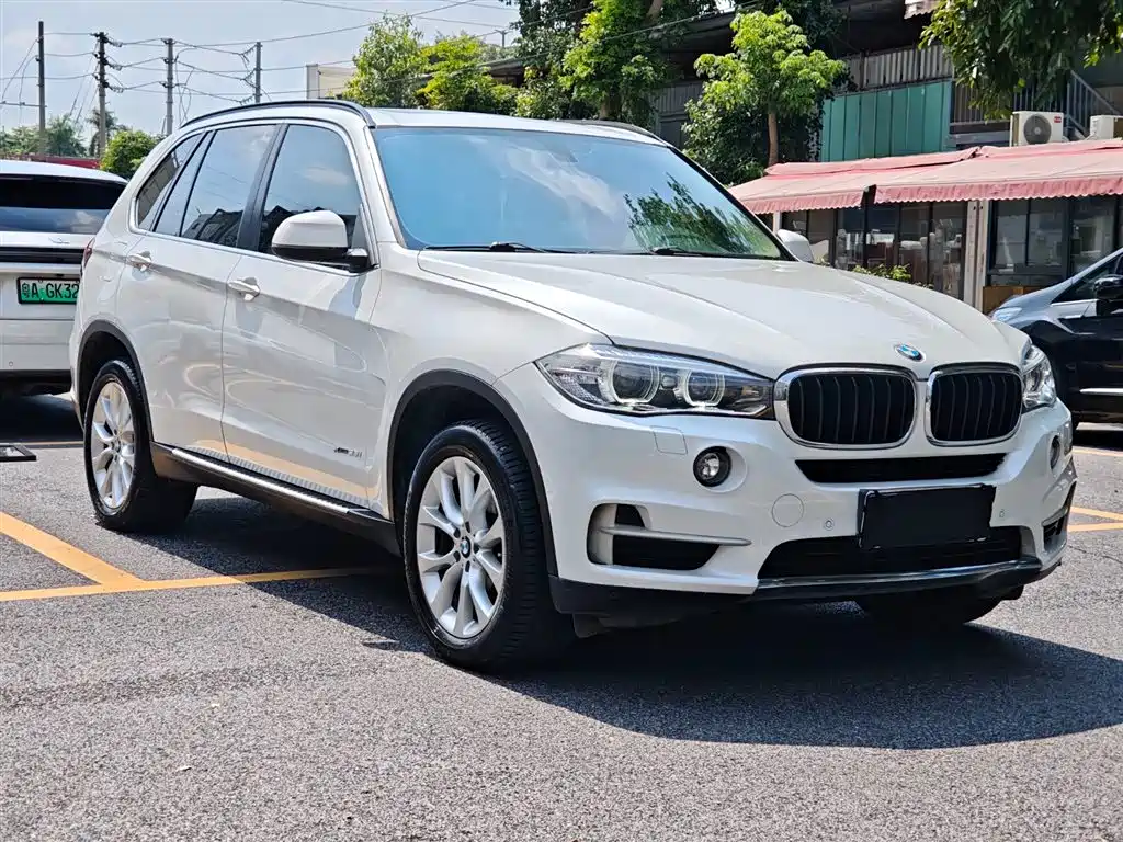 Фото 3 - BMW X5 (Import)