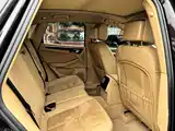 Photo 4 - Porsche Macan