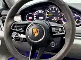 Photo 15 - Porsche Panamera New Energy
