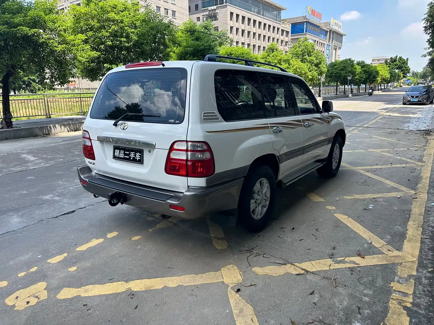 Toyota Land Cruiser 2004