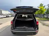 Фото 34 - Volkswagen Touareg