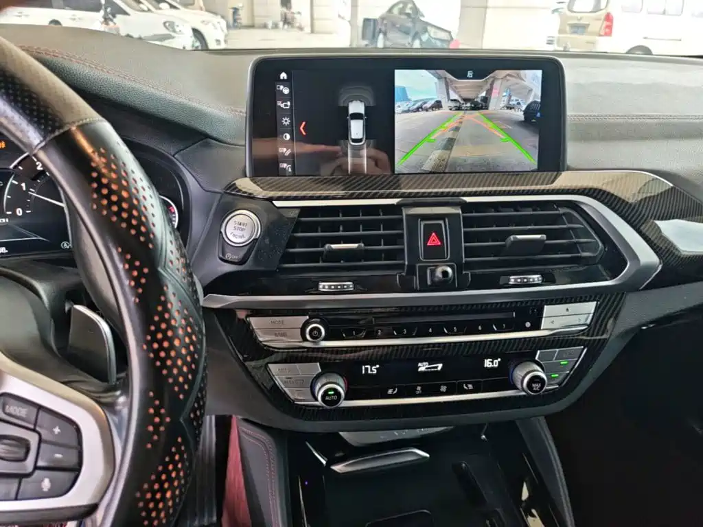Фото 9 - BMW X4