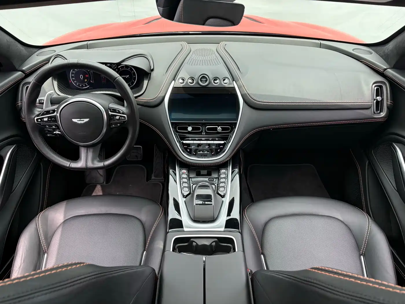 Aston Martin DBX 2022 2021 4.0T V8 Silk Road Splendor