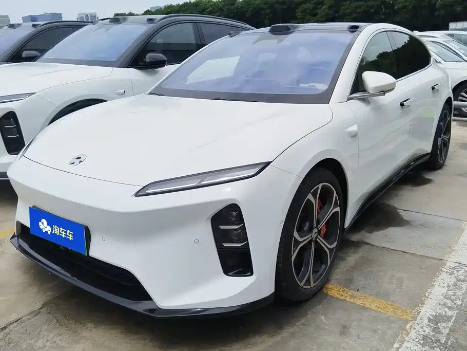 Фото 1 - NIO ET5T