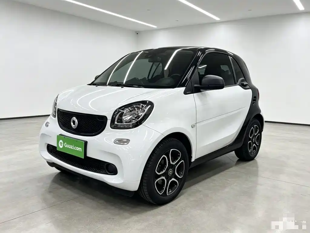 smart fortwo 2019 2019 0.9T 66kW Hardtop Wind Edition China VI