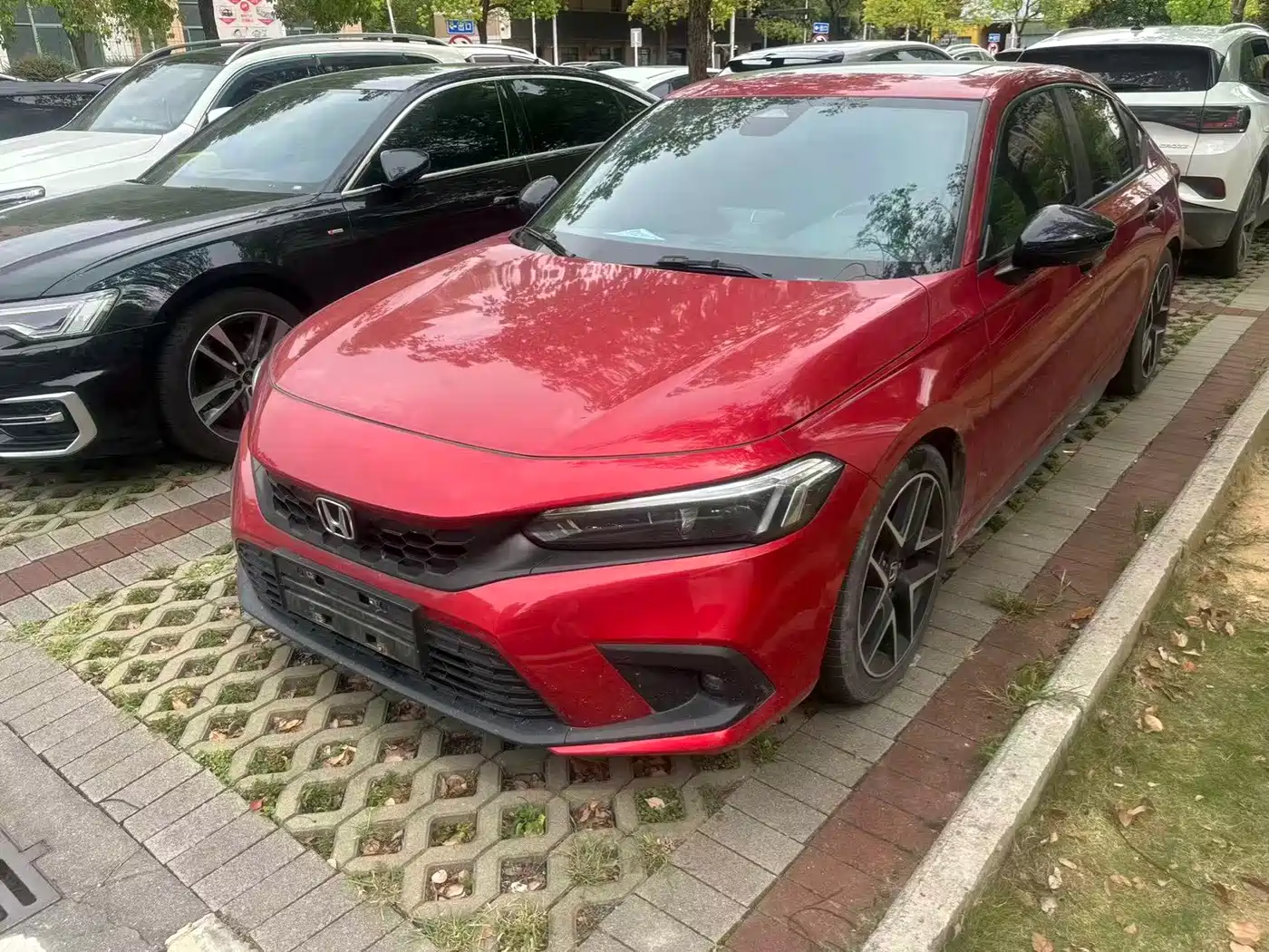 Фото 1 - Honda Civic