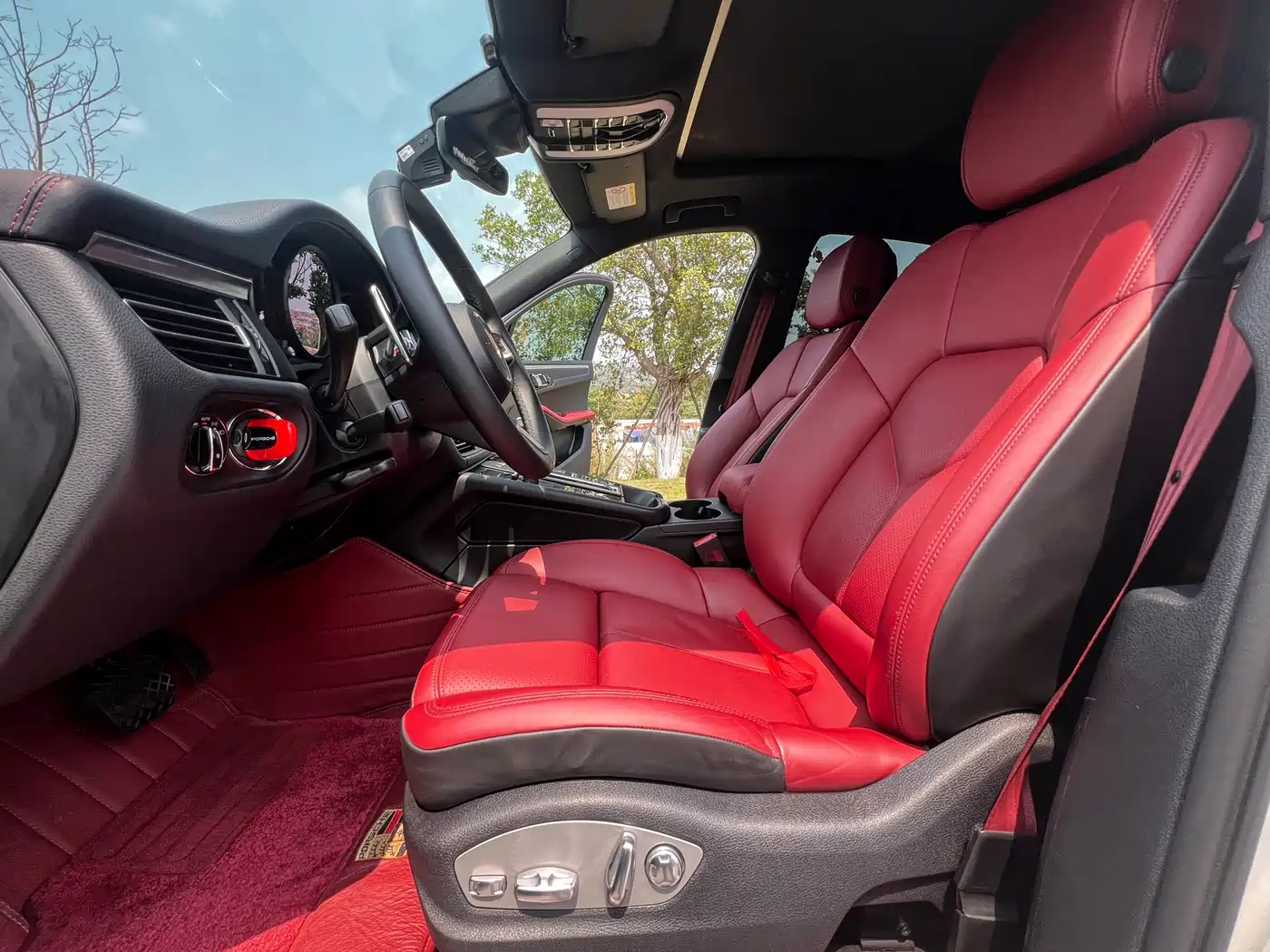 Porsche Macan 2023 Macan 2.0T фото 4