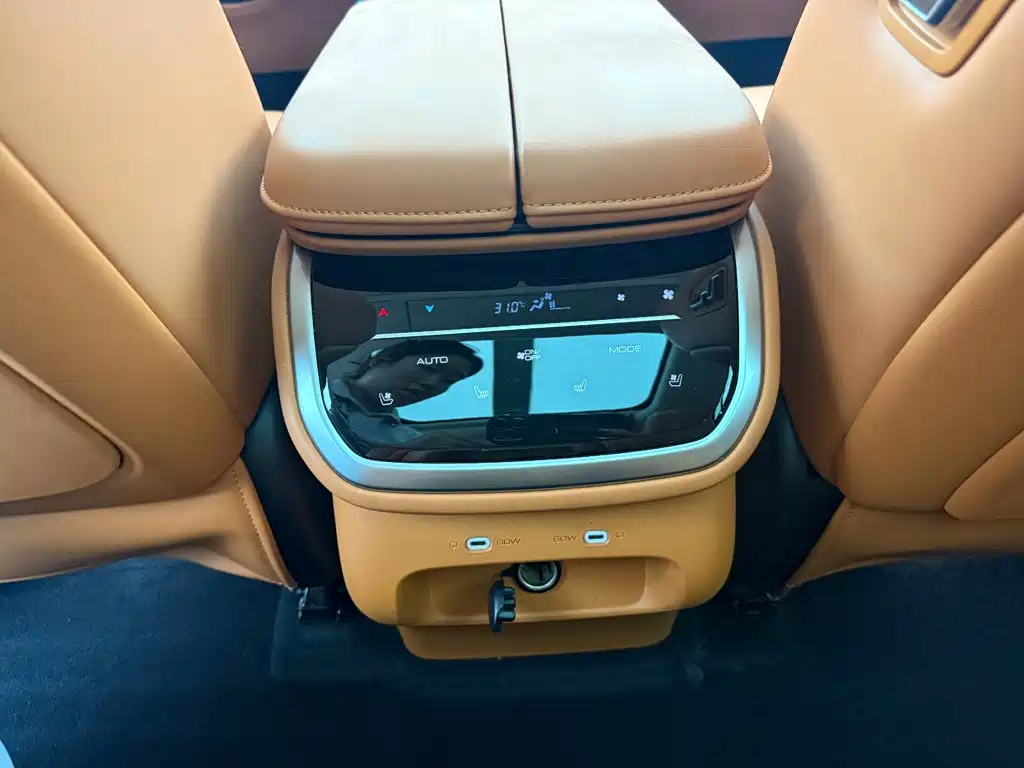 WEY Lanshan 2025 2025 AWD Max