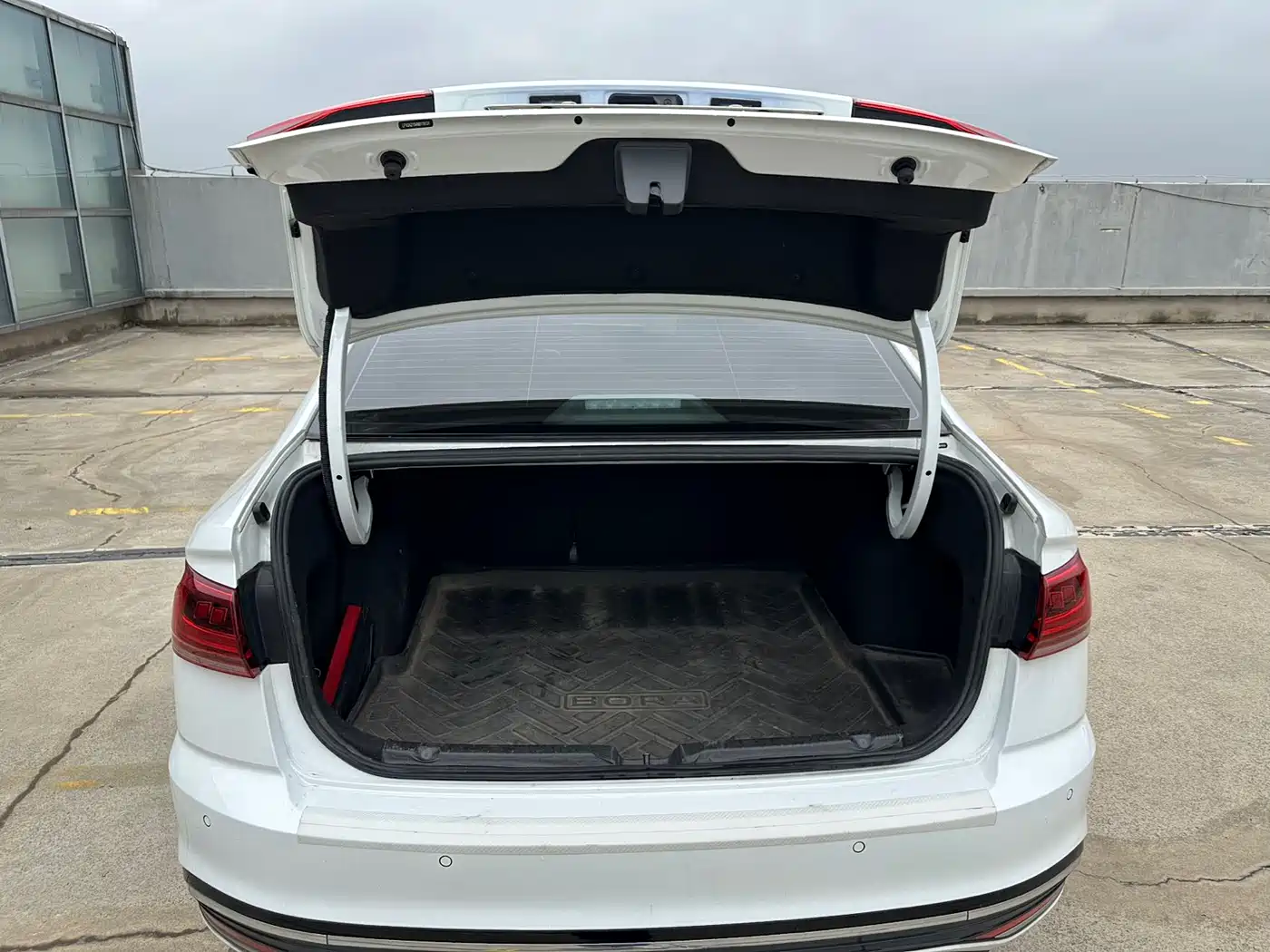 Volkswagen Bora 2023 280TSI DSG Prestige Edition фото 22