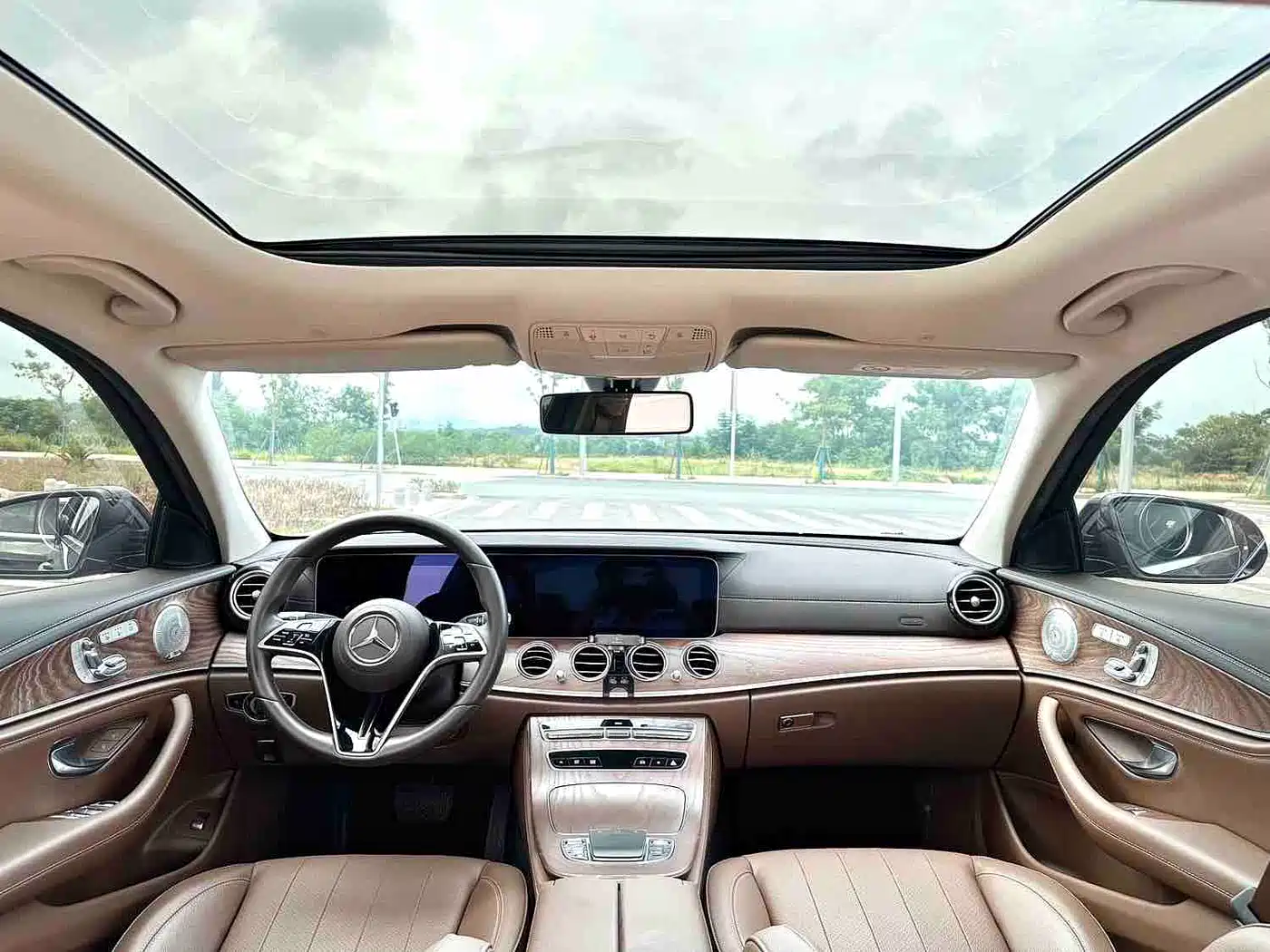 Mercedes-Benz E-Class 2022 E 300 L Luxury фото 9