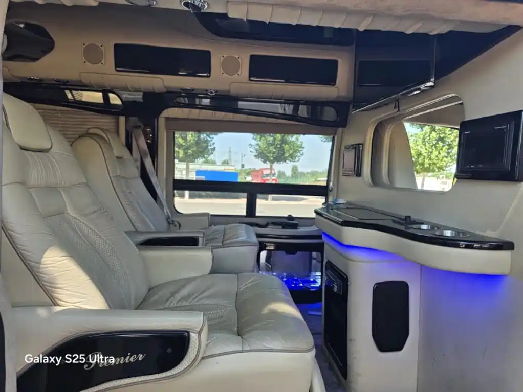 GMC Savana 2012 2011 5.3L Business Star 7-Seater