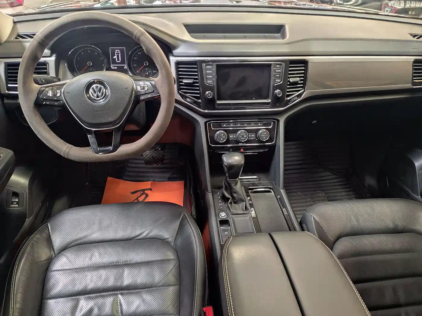 Volkswagen Teramont 2019 330TSI 2WD Luxury China V фото 10