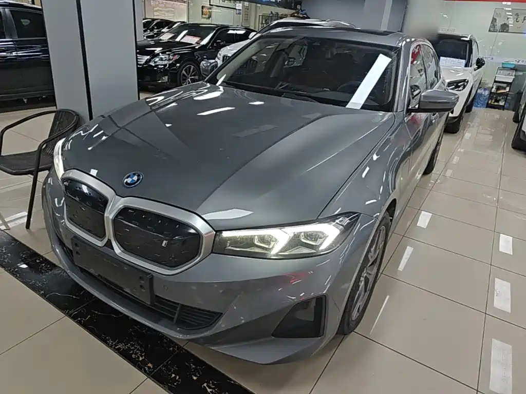 BMW i3 2024