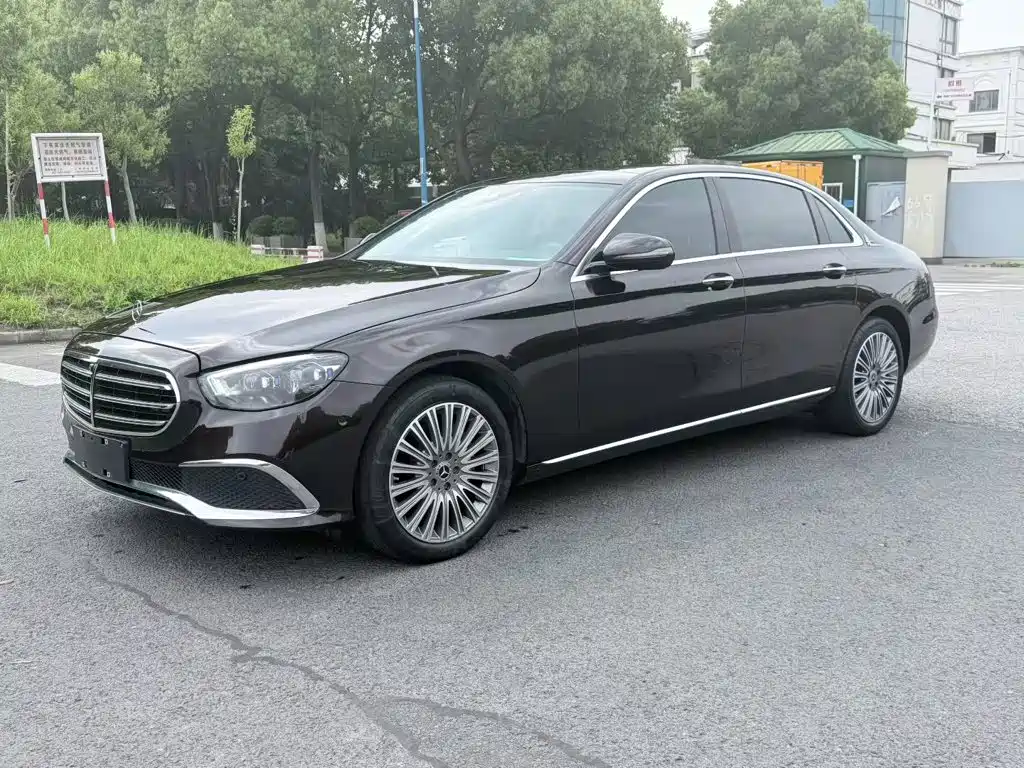 Mercedes-Benz E-Class 2021 E 300 L Premium