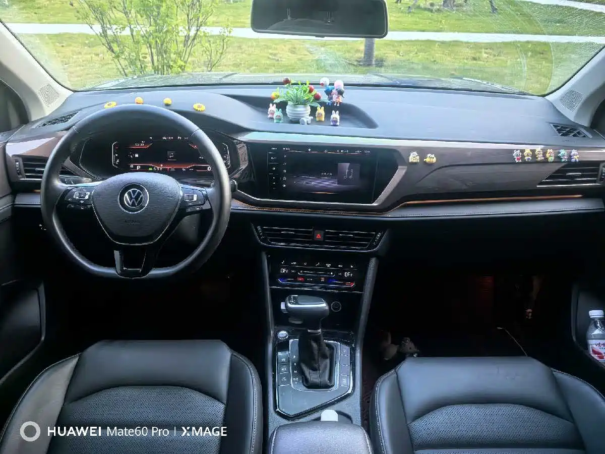 Volkswagen Tharu 2021 330TSI 4WD Luxury Plus фото 9