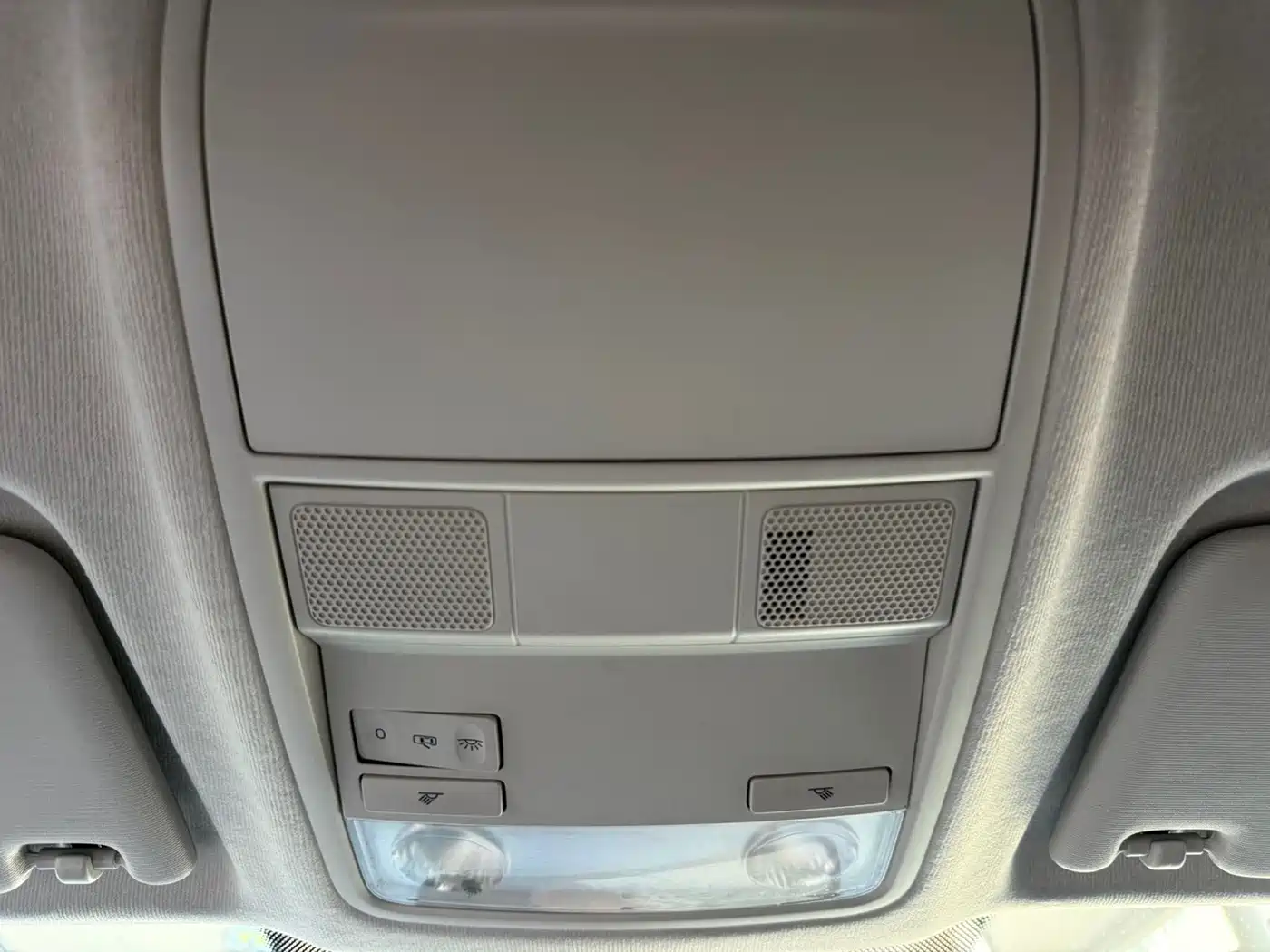 Volkswagen Tharu, миниатюра 18