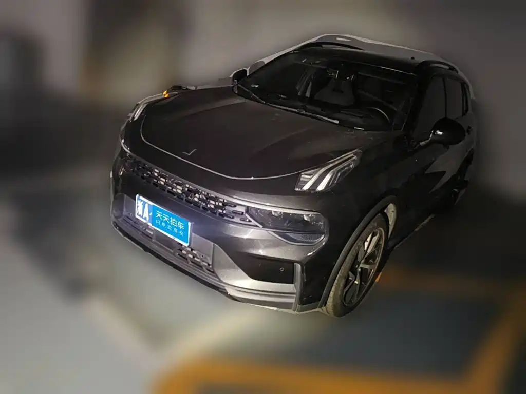 Lynk & Co 01 2021 2.0TD AWD Halo Sport