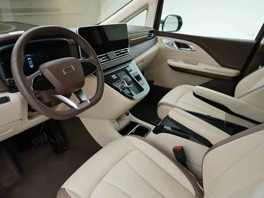 Besturn M9 2023 2023 Model 2.0T Supreme Edition