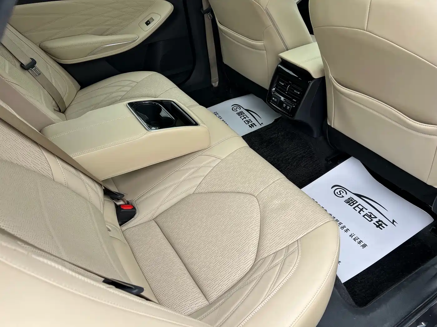 Toyota Avalon 2019 2.5L Touring Premium (China V) фото 21
