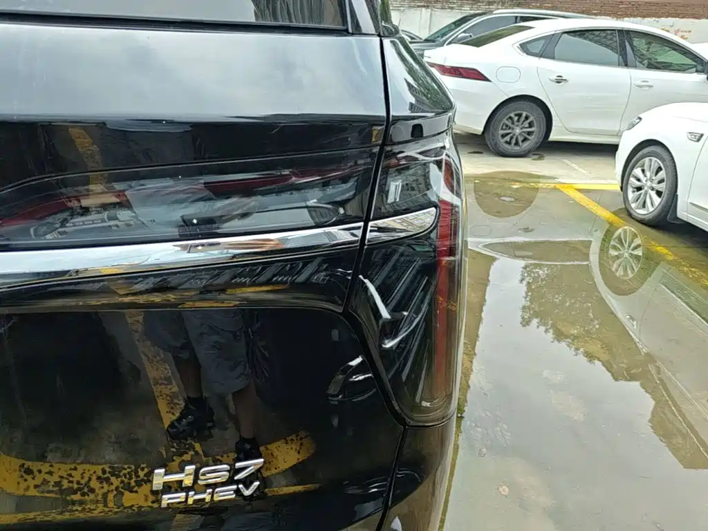 Hongqi HS7 PHEV 2024 2024 2.0T PHEV 4WD Flagship Edition 6-seater