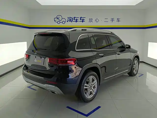 Mercedes-Benz GLB 2023 GLB 220 Dynamic — фото 3